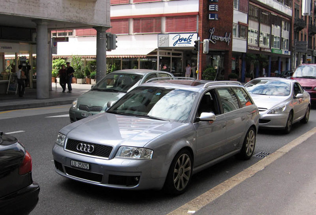 Audi RS6 Avant C5