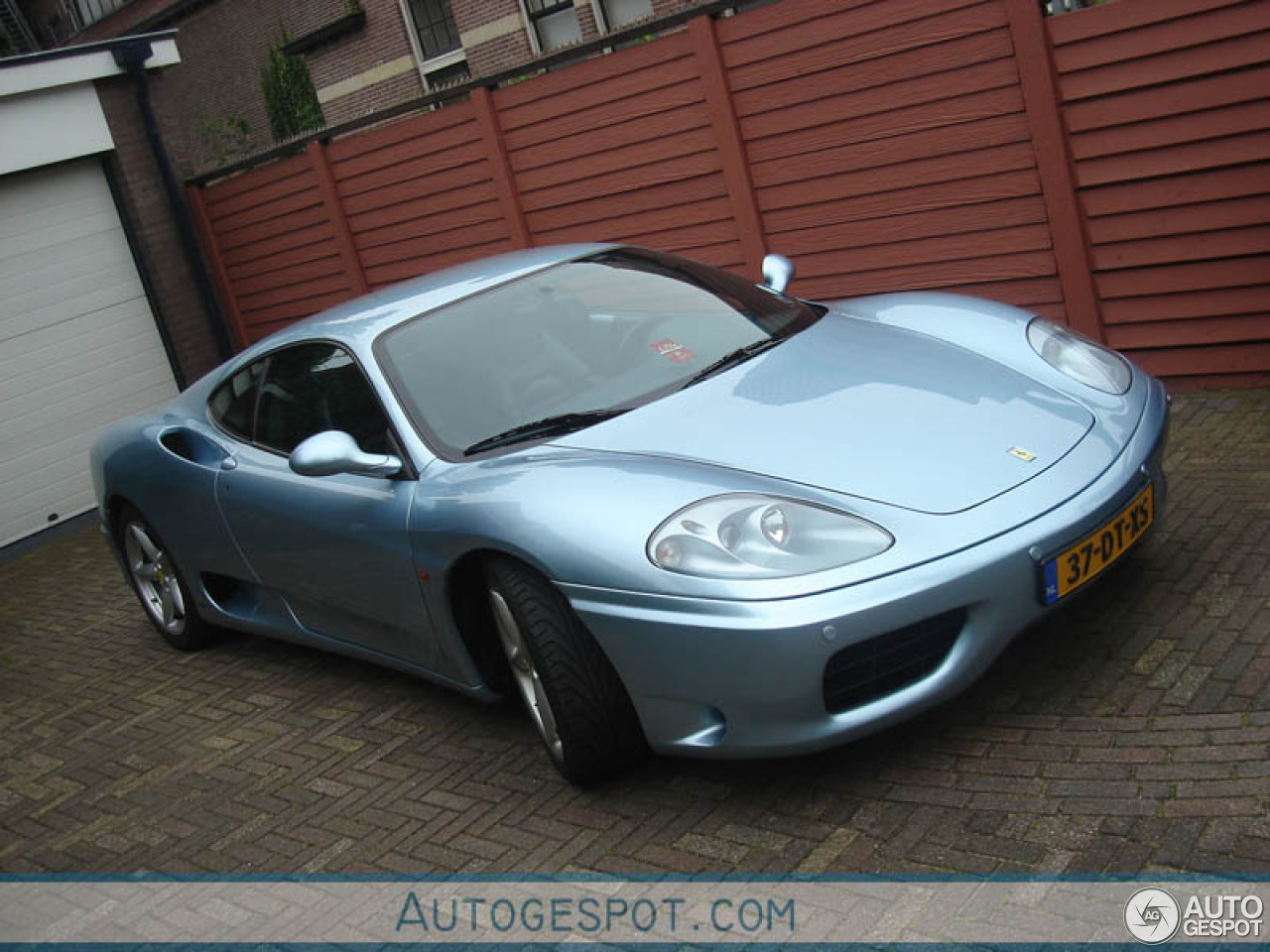 Ferrari 360 Modena