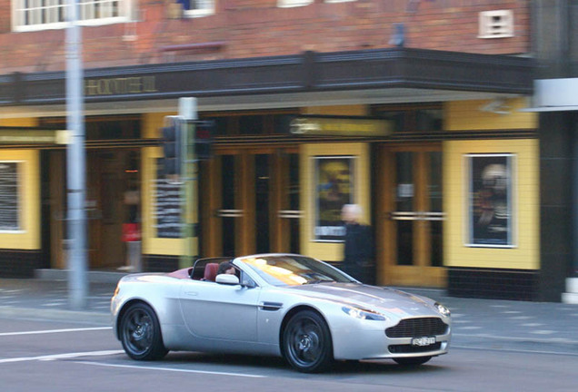 Aston Martin V8 Vantage Roadster