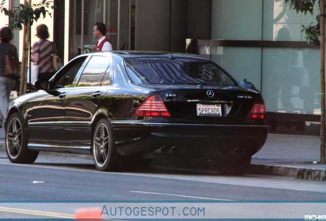 Mercedes-Benz S 65 AMG W220