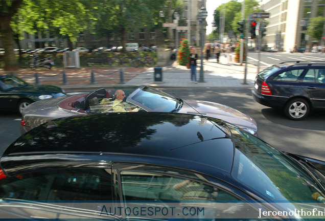 Aston Martin DB9 Volante