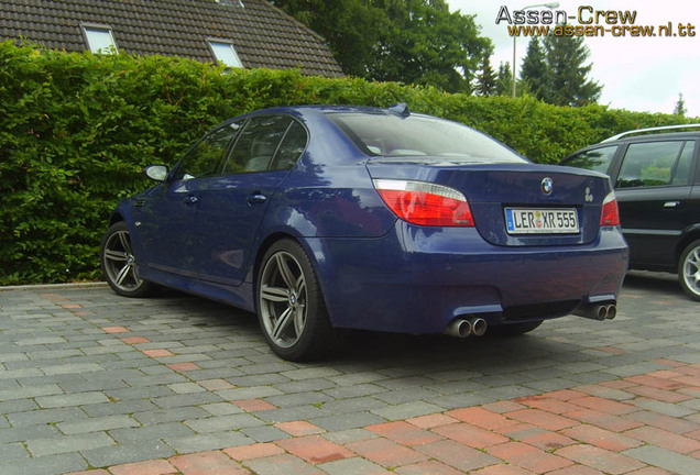 BMW M5 E60 2005