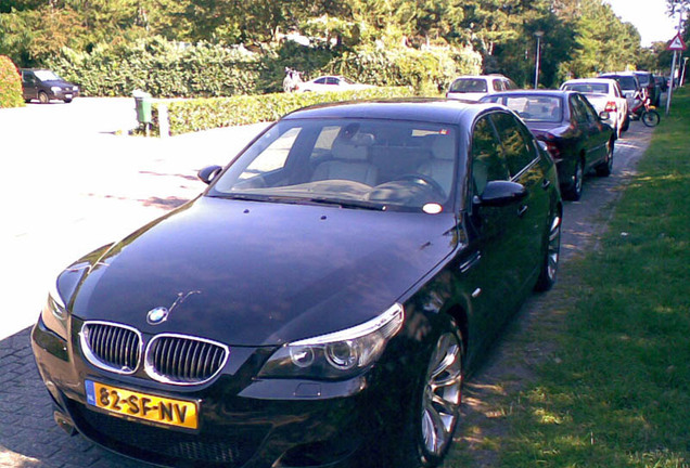 BMW M5 E60 2005