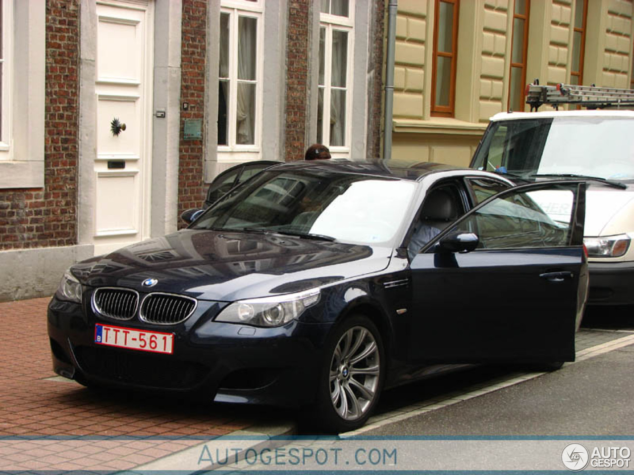 BMW M5 E60 2005