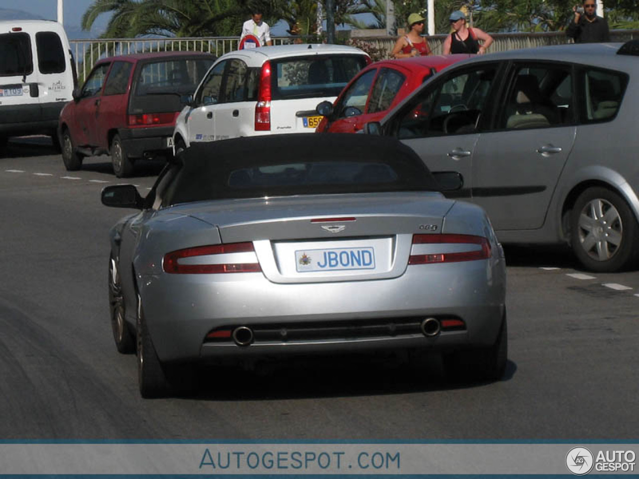 Aston Martin DB9 Volante