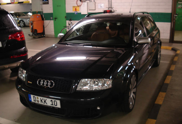 Audi RS6 Avant C5