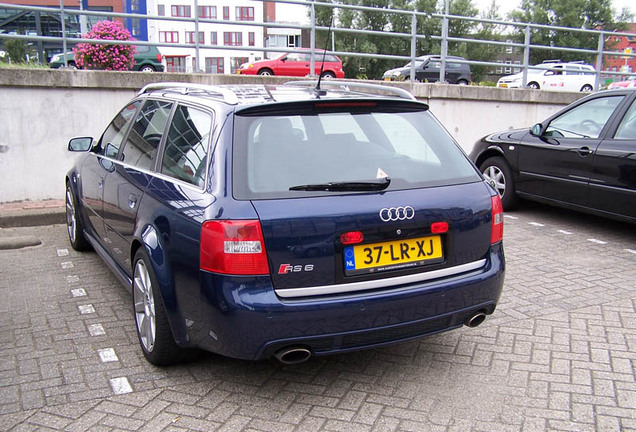 Audi RS6 Avant C5