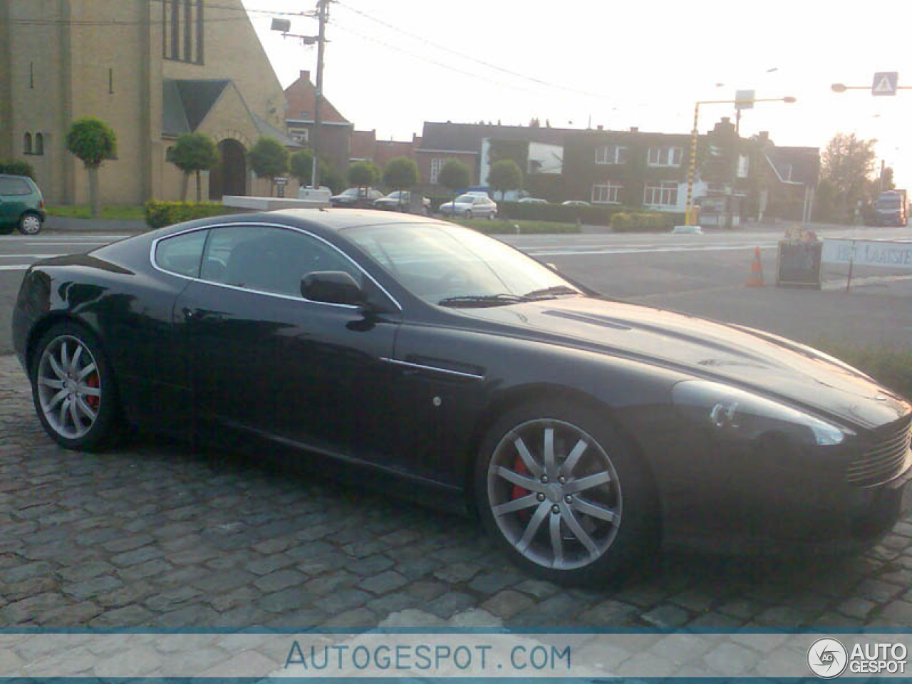 Aston Martin DB9