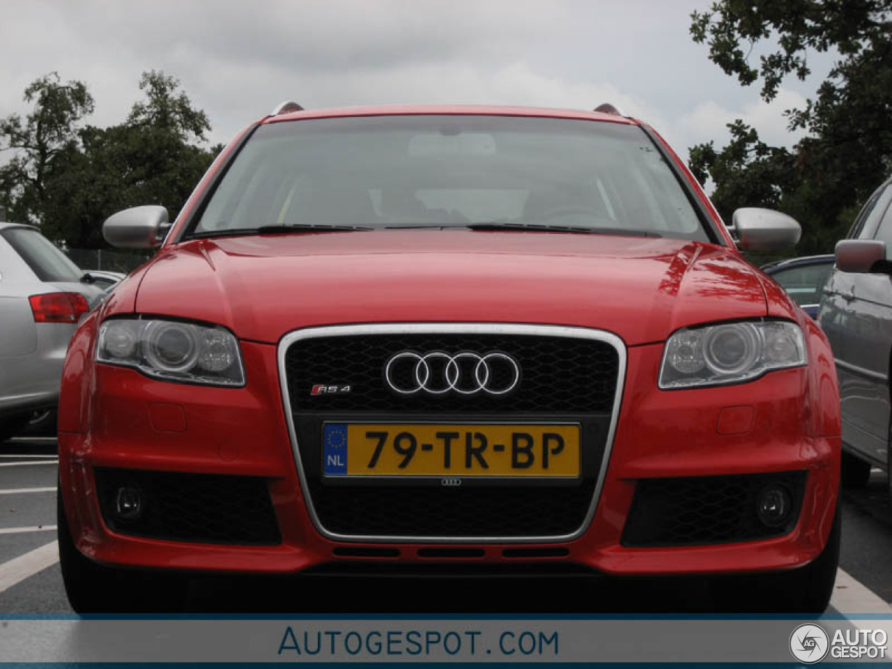 Audi RS4 Avant B7