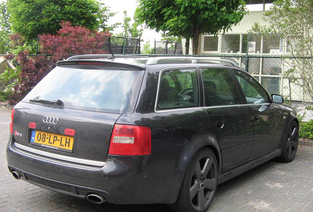 Audi RS6 Avant C5