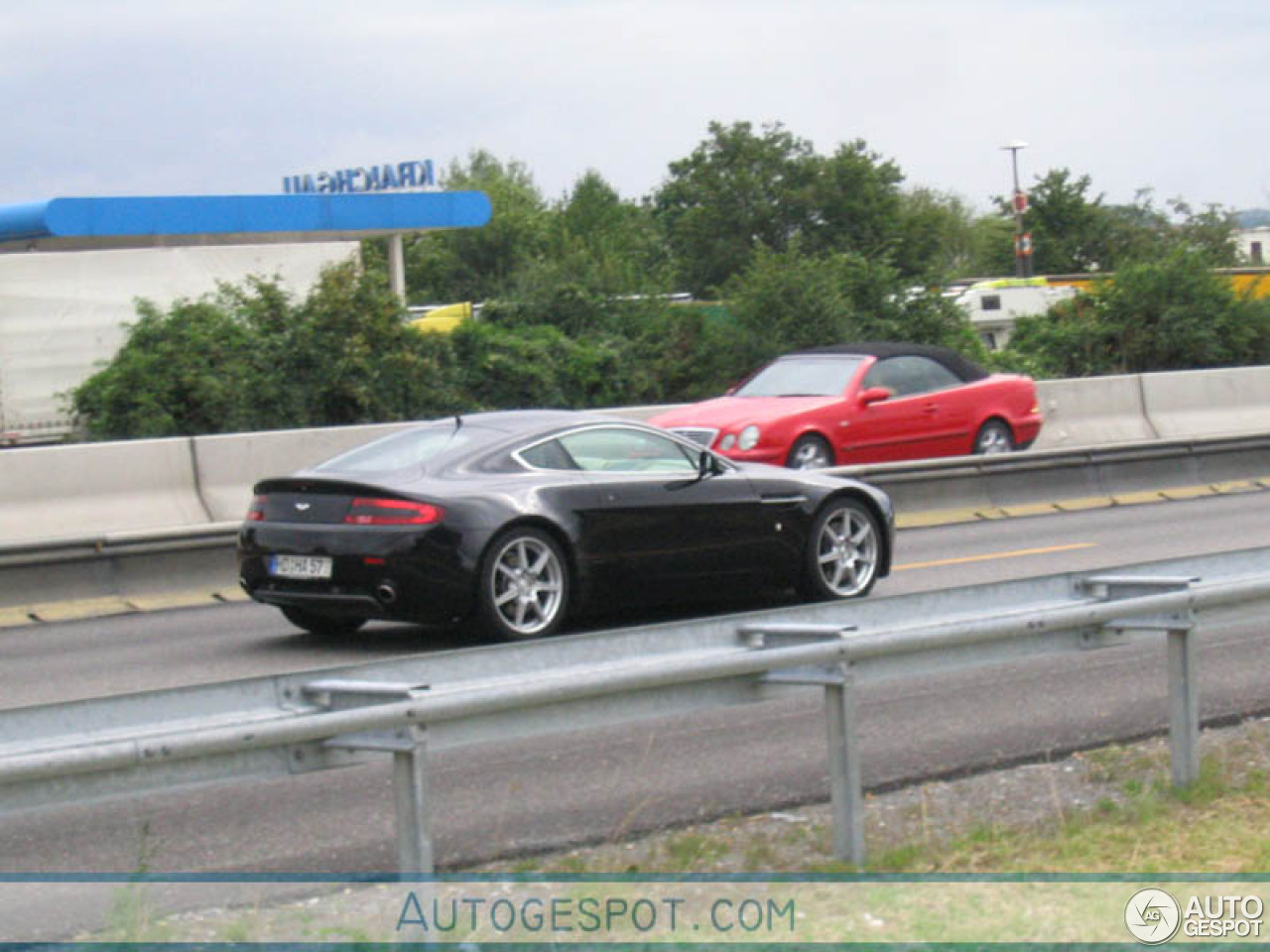 Aston Martin V8 Vantage