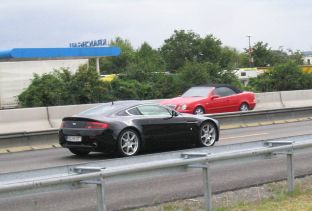 Aston Martin V8 Vantage