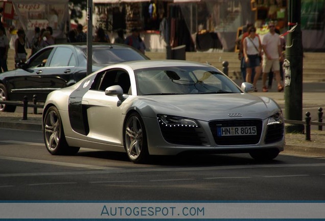 Audi R8