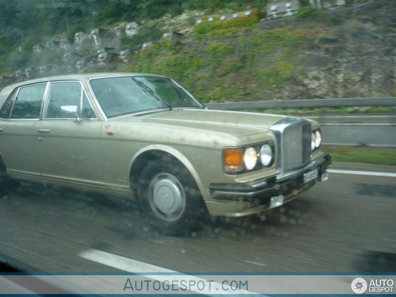 Bentley Turbo R