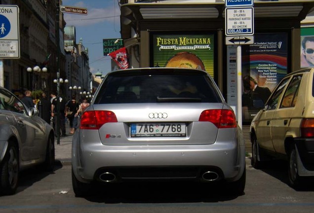 Audi RS4 Avant B7