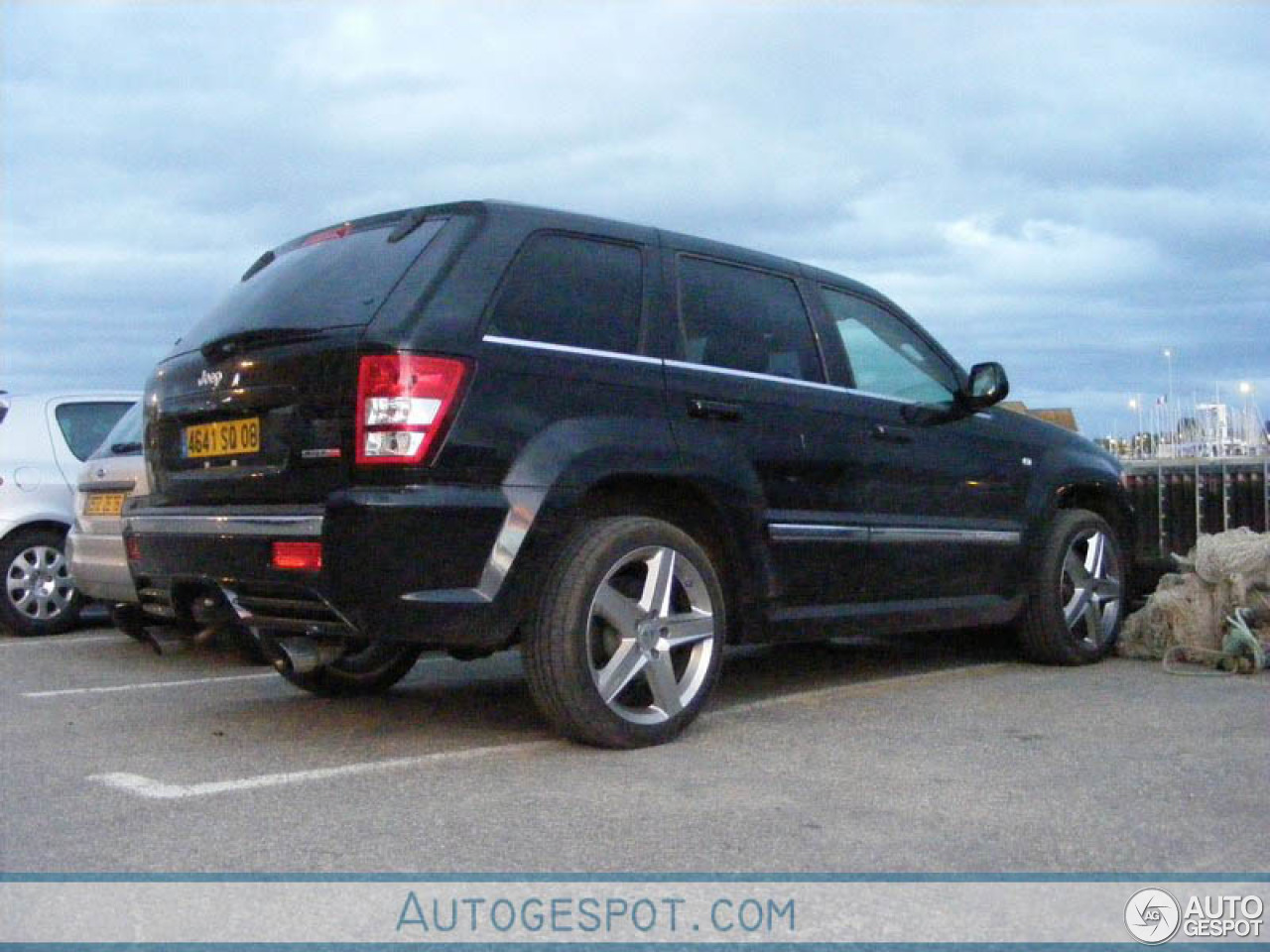 Jeep Grand Cherokee SRT-8 2005