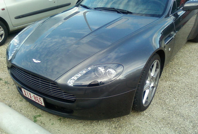 Aston Martin V8 Vantage