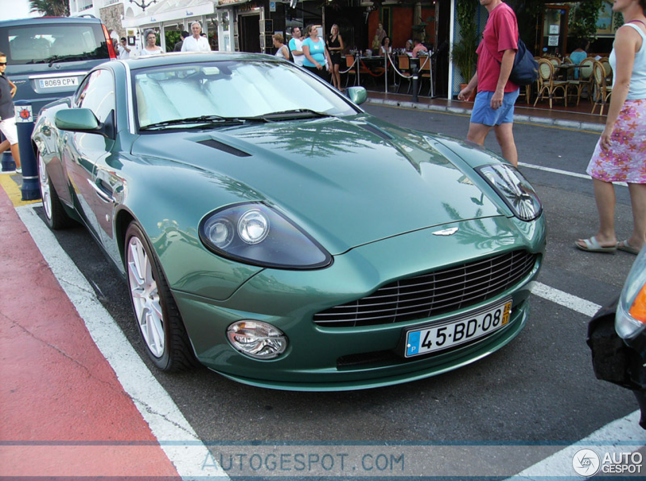 Aston Martin Vanquish S