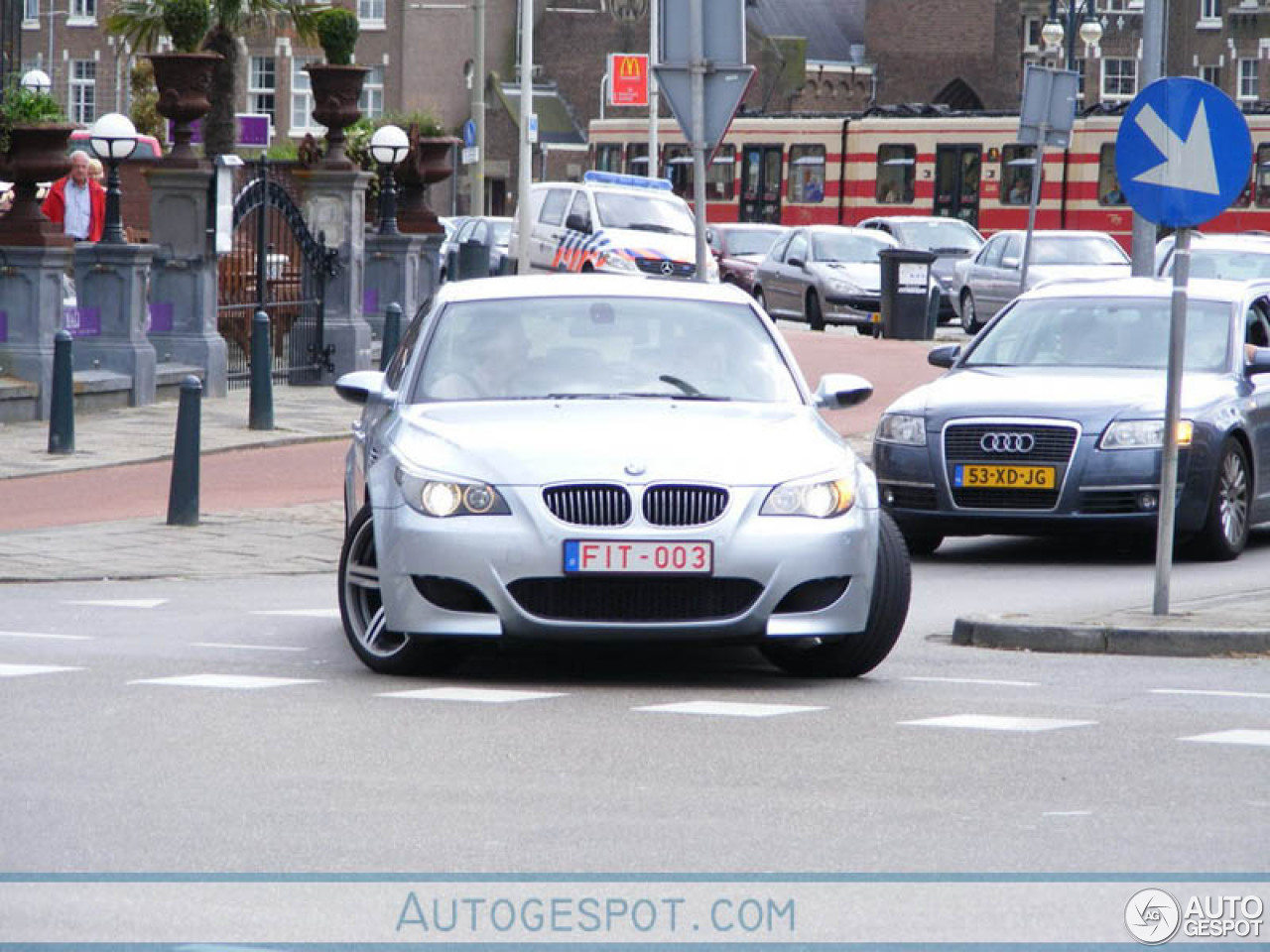 BMW M5 E60 2005