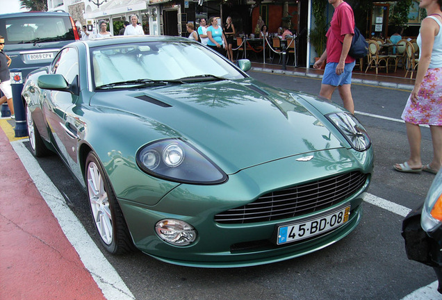 Aston Martin Vanquish S