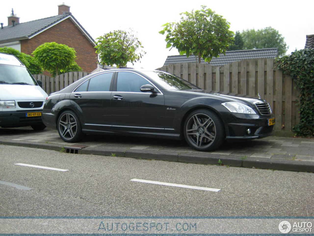 Mercedes-Benz S 63 AMG W221