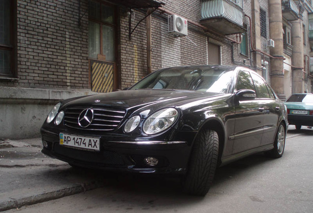 Mercedes-Benz E 55 AMG