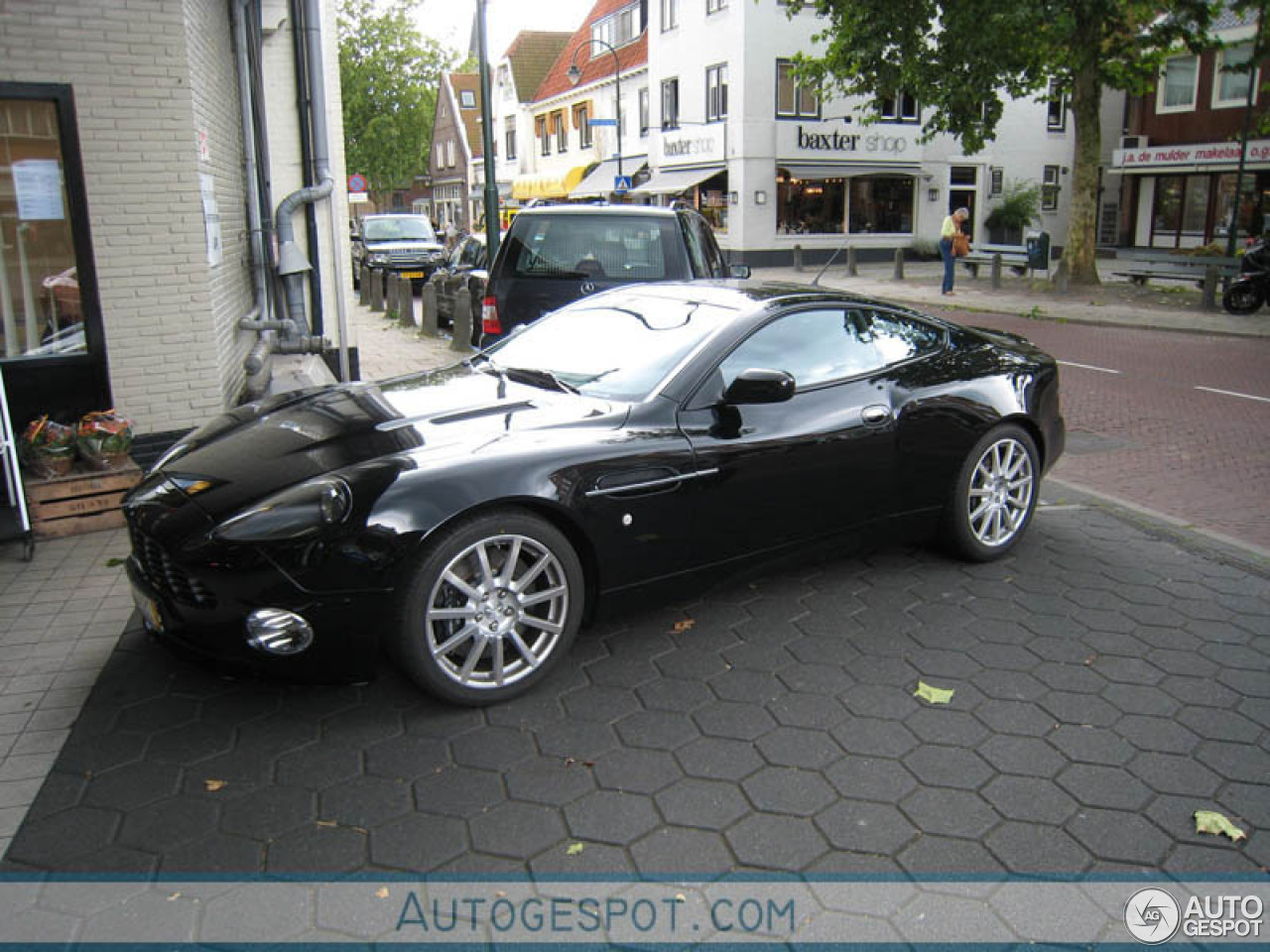 Aston Martin Vanquish S Ultimate Edition