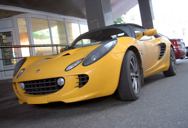 Lotus Elise S2 111R