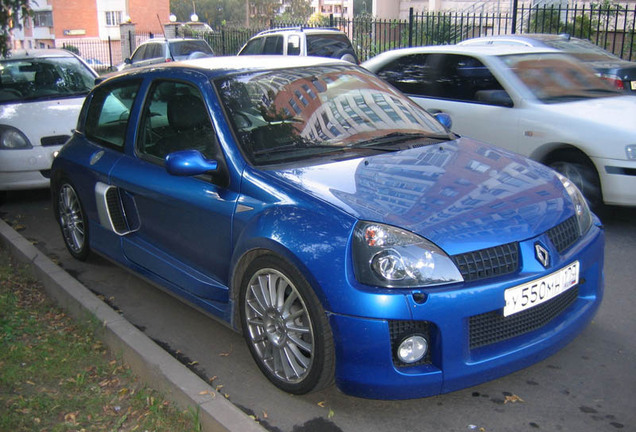 Renault Clio V6 Phase II