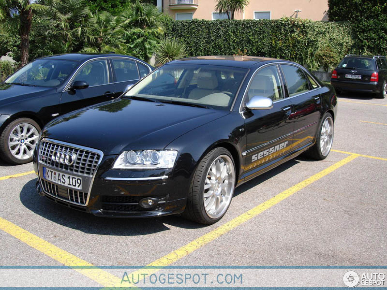 Audi S8 D3