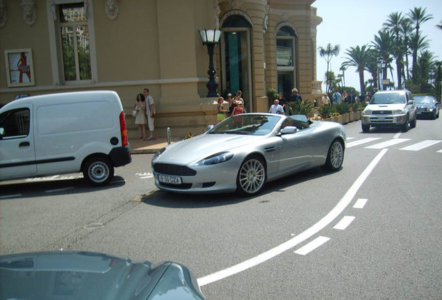 Aston Martin DB9 Volante