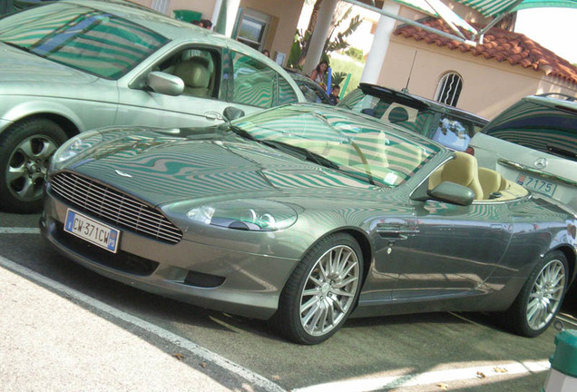 Aston Martin DB9 Volante