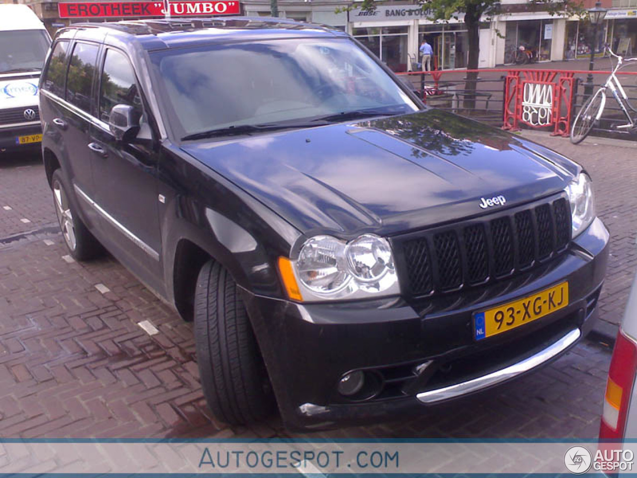 Jeep Grand Cherokee SRT-8 2005