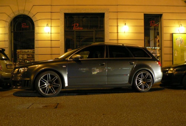 Audi RS4 Avant B7