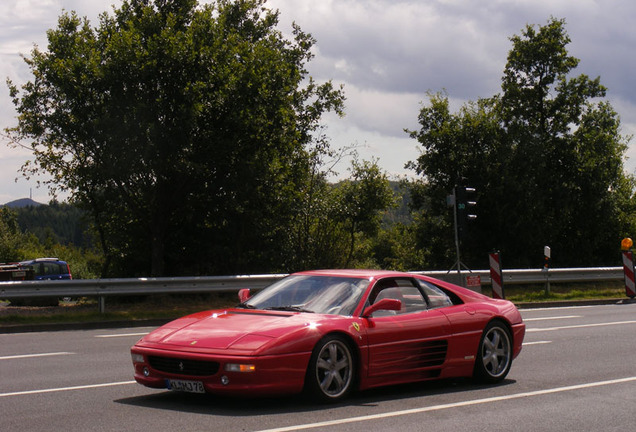 Ferrari F355 GTS