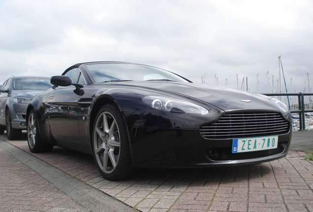 Aston Martin V8 Vantage Roadster