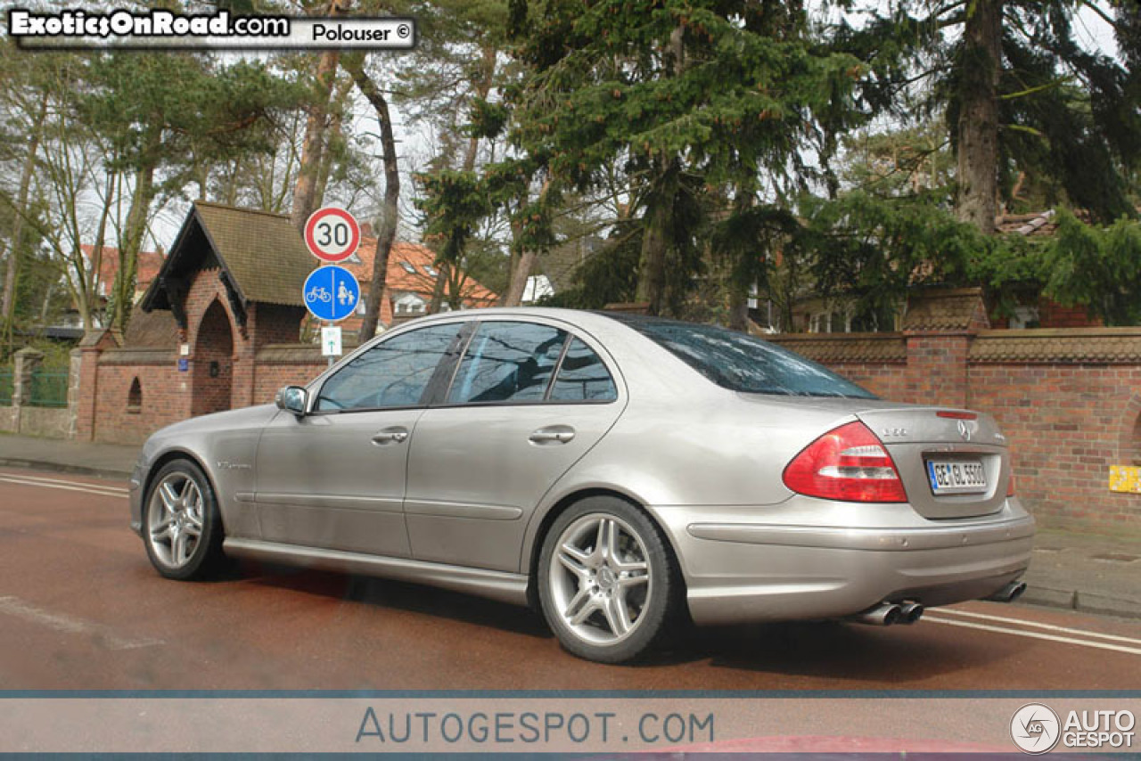 Mercedes-Benz E 55 AMG