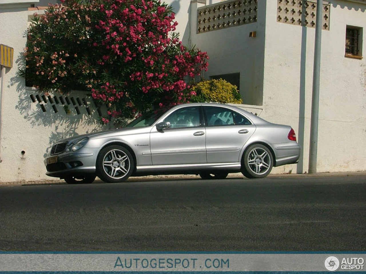 Mercedes-Benz E 55 AMG