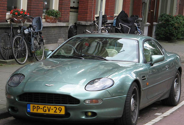 Aston Martin DB7