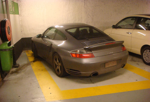 Porsche 996 Turbo