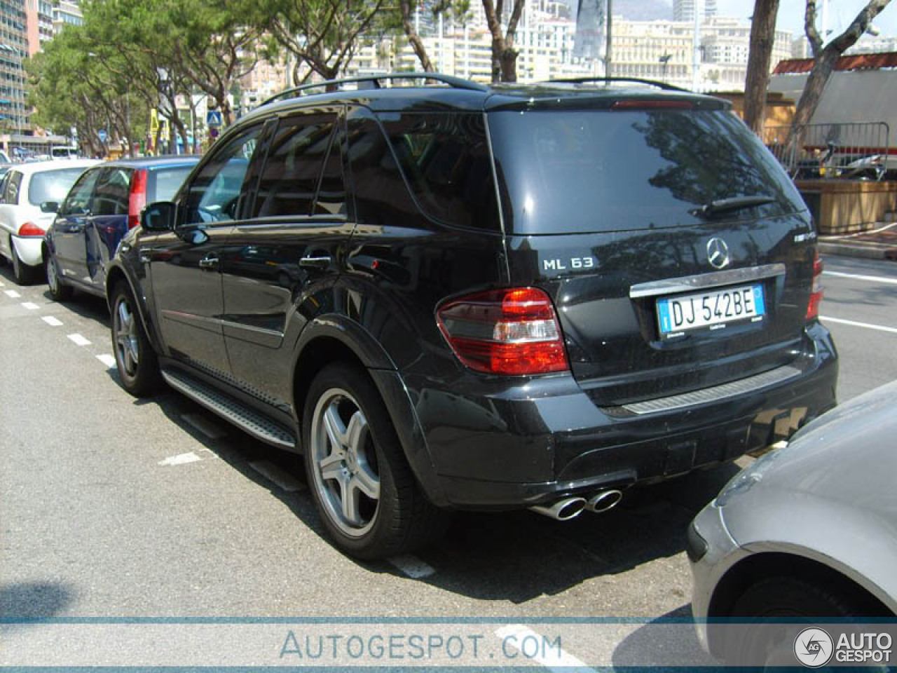 Mercedes-Benz ML 63 AMG W164