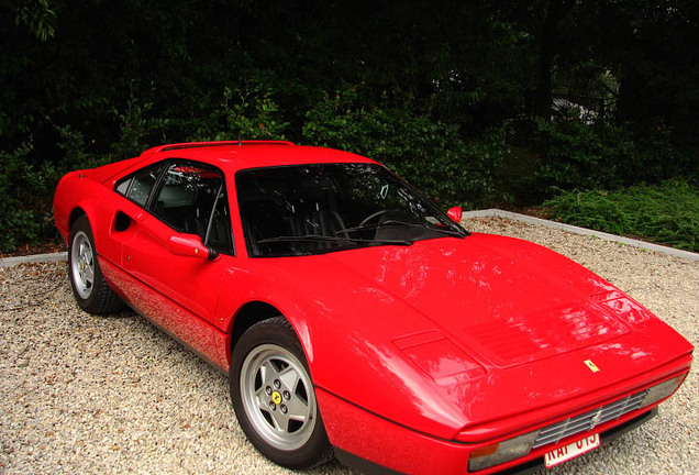 Ferrari 328 GTB