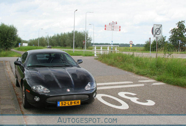 Jaguar XKR