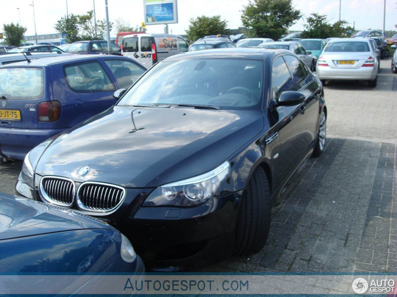 BMW M5 E60 2005