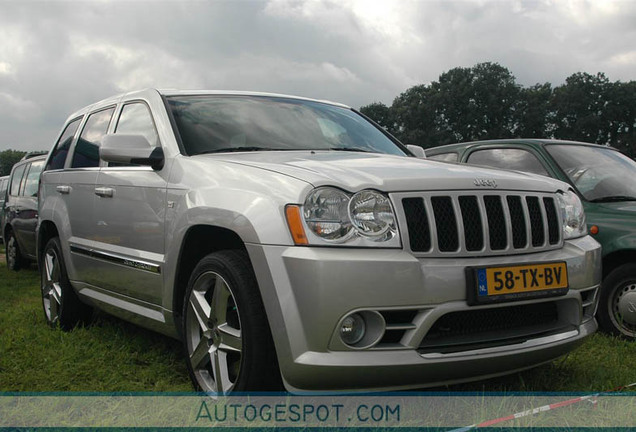 Jeep Grand Cherokee SRT-8 2005