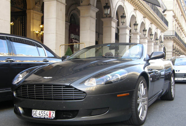 Aston Martin DB9 Volante