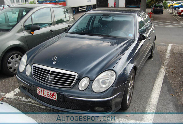 Mercedes-Benz E 55 AMG