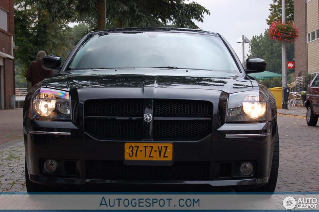 Dodge Magnum SRT-8