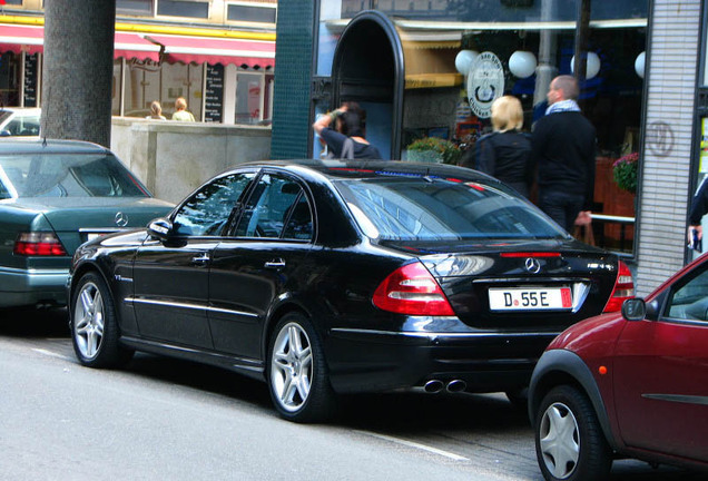 Mercedes-Benz E 55 AMG