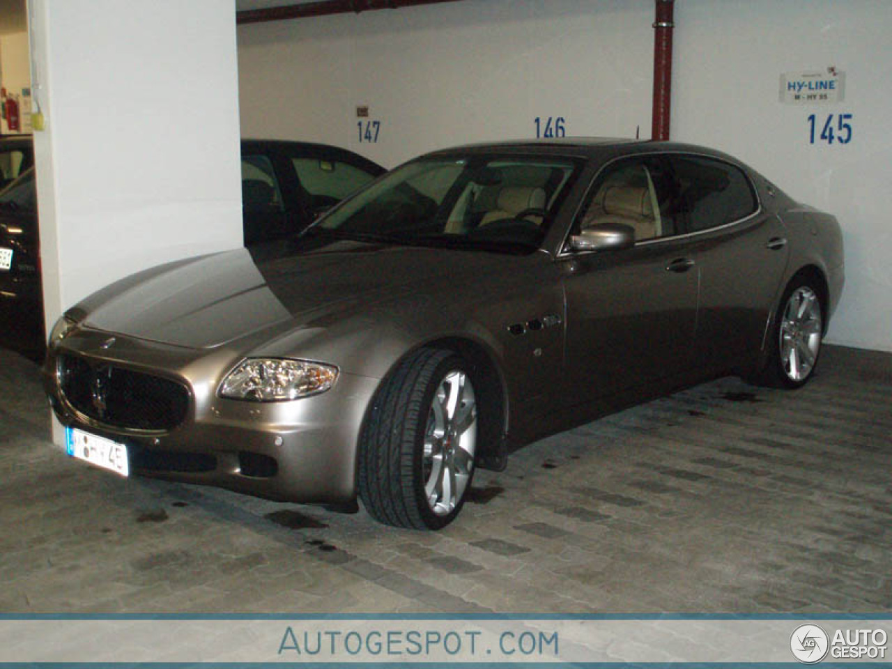 Maserati Quattroporte